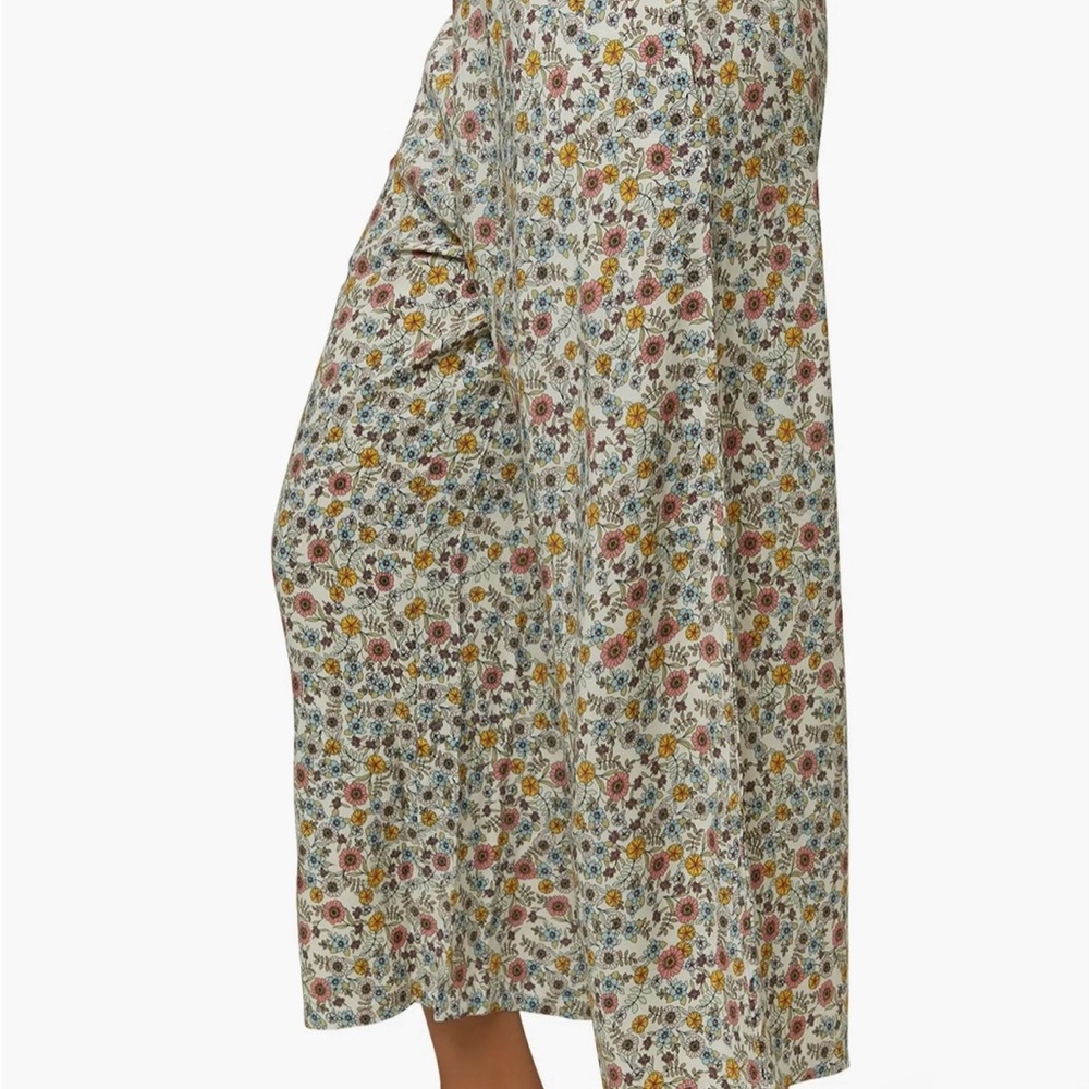 NEW O’Neill “Lido” Floral Crop Pants -Size Small - Picture 4 of 11